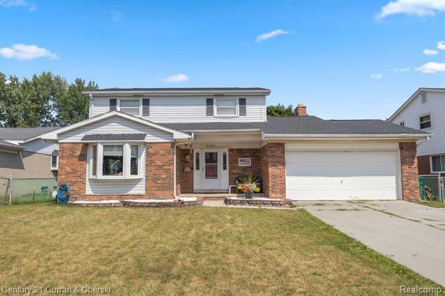 Property Photo:  27413 Wyatt Avenue  MI 48183 