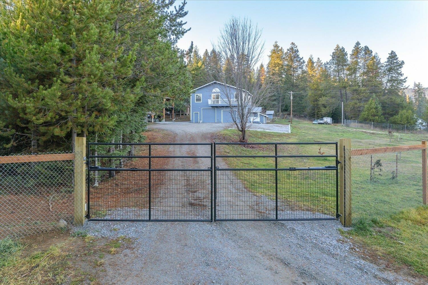 Property Photo:  2821 Gray Rd  WA 99156 