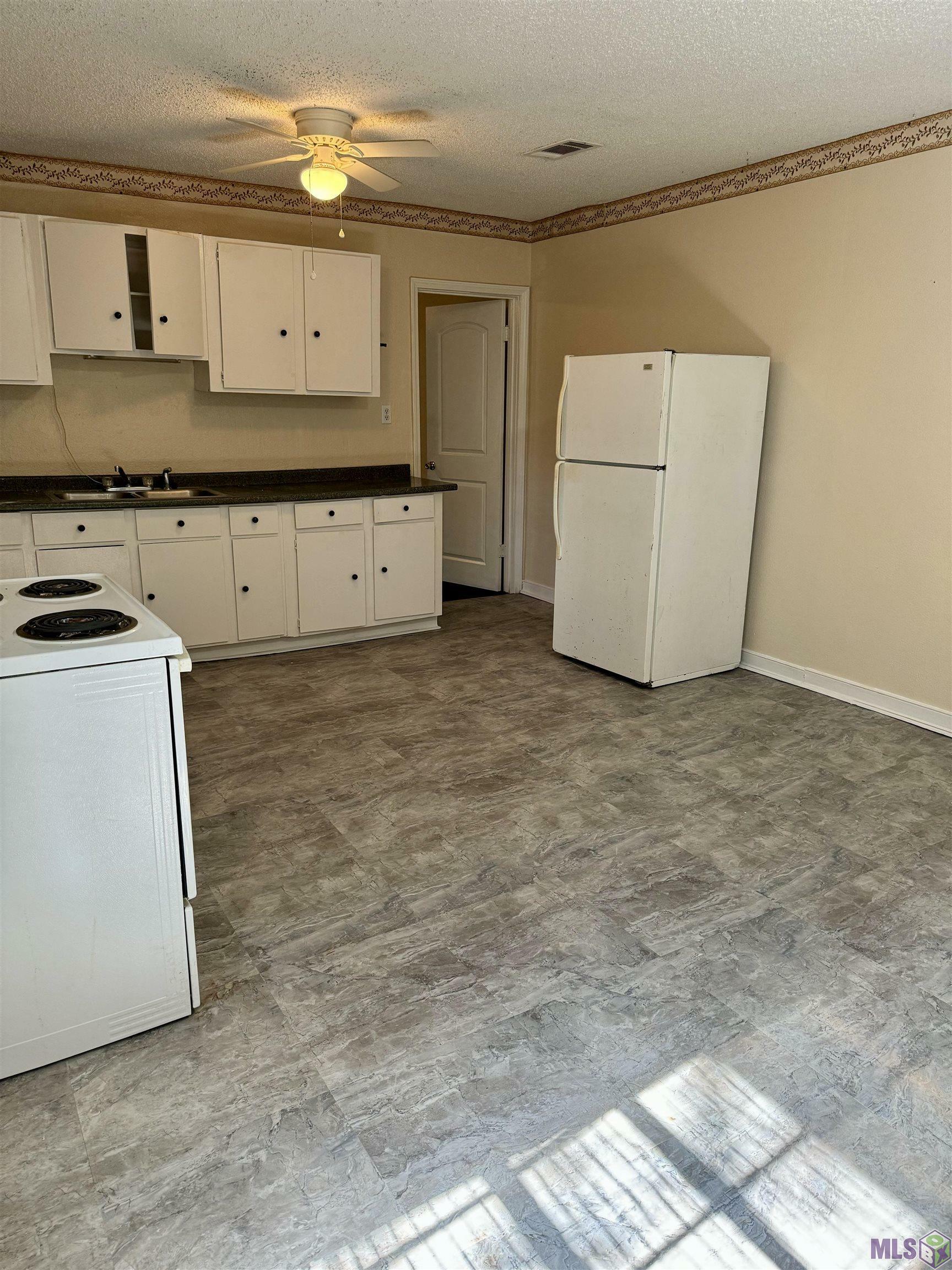 Property Photo:  4747 Broadway St  LA 70805 