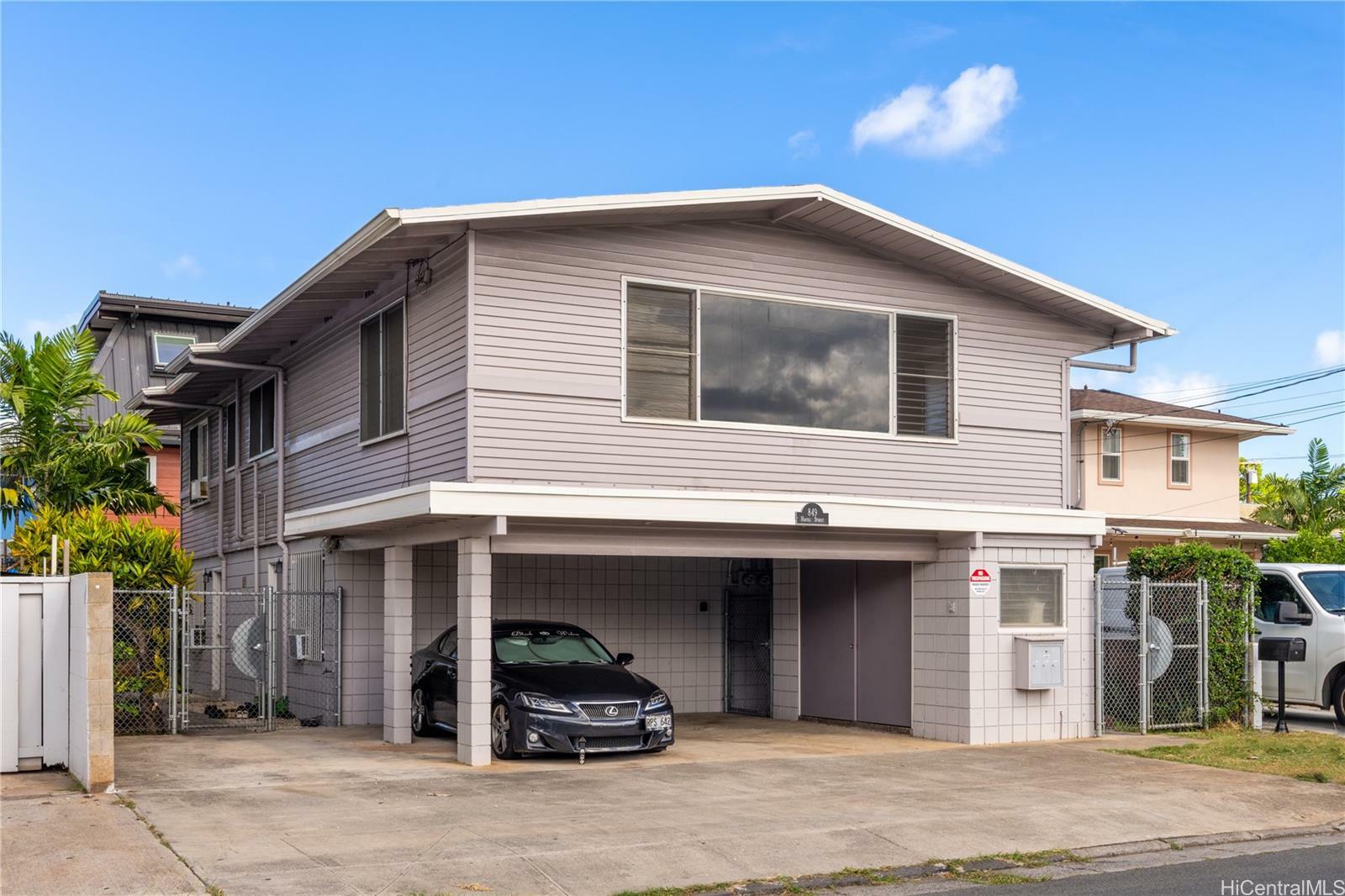 Property Photo:  849 Hauoli Street  HI 96826 