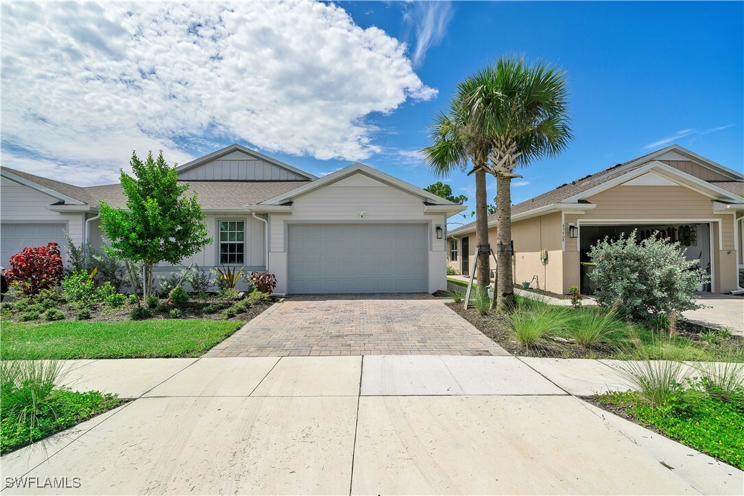 Property Photo:  43614 Sparrow Drive  FL 33982 