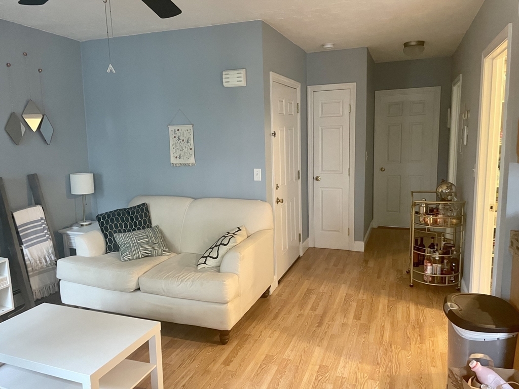 Property Photo:  675 East 2nd Street 2  MA 02127 