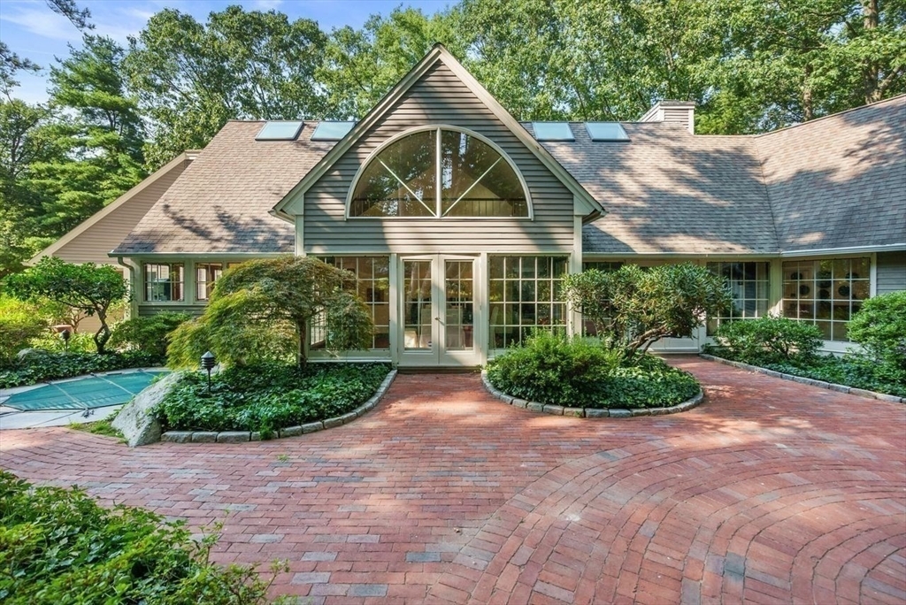 Property Photo: 53 Autumn Rd MA 02493