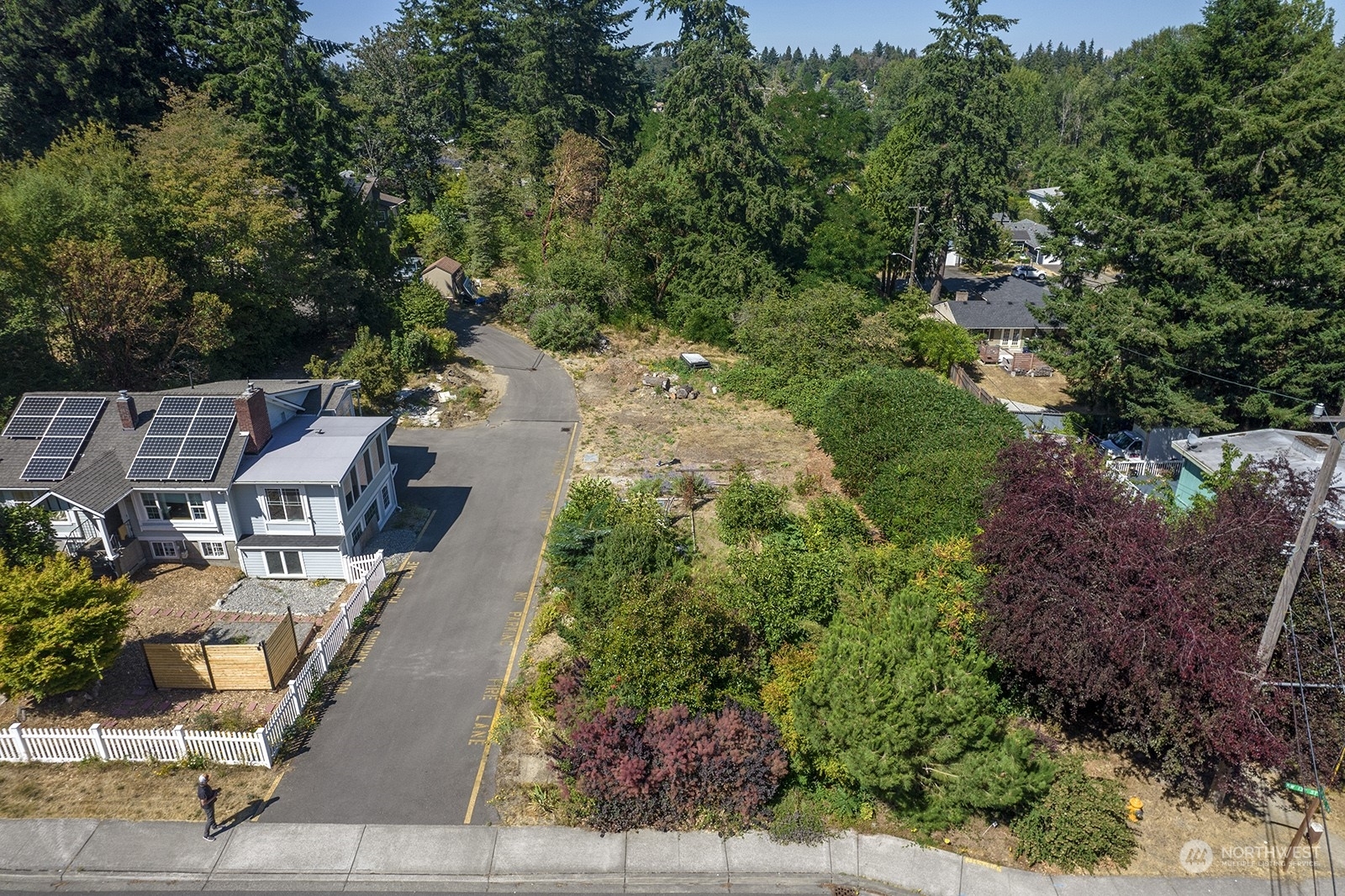 Property Photo:  8 Xx SW 132nd Street  WA 98146 