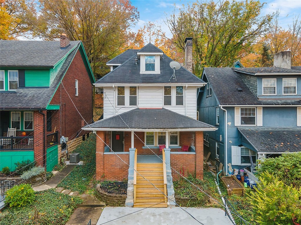 Property Photo:  206 Oakview Ave  PA 15218 