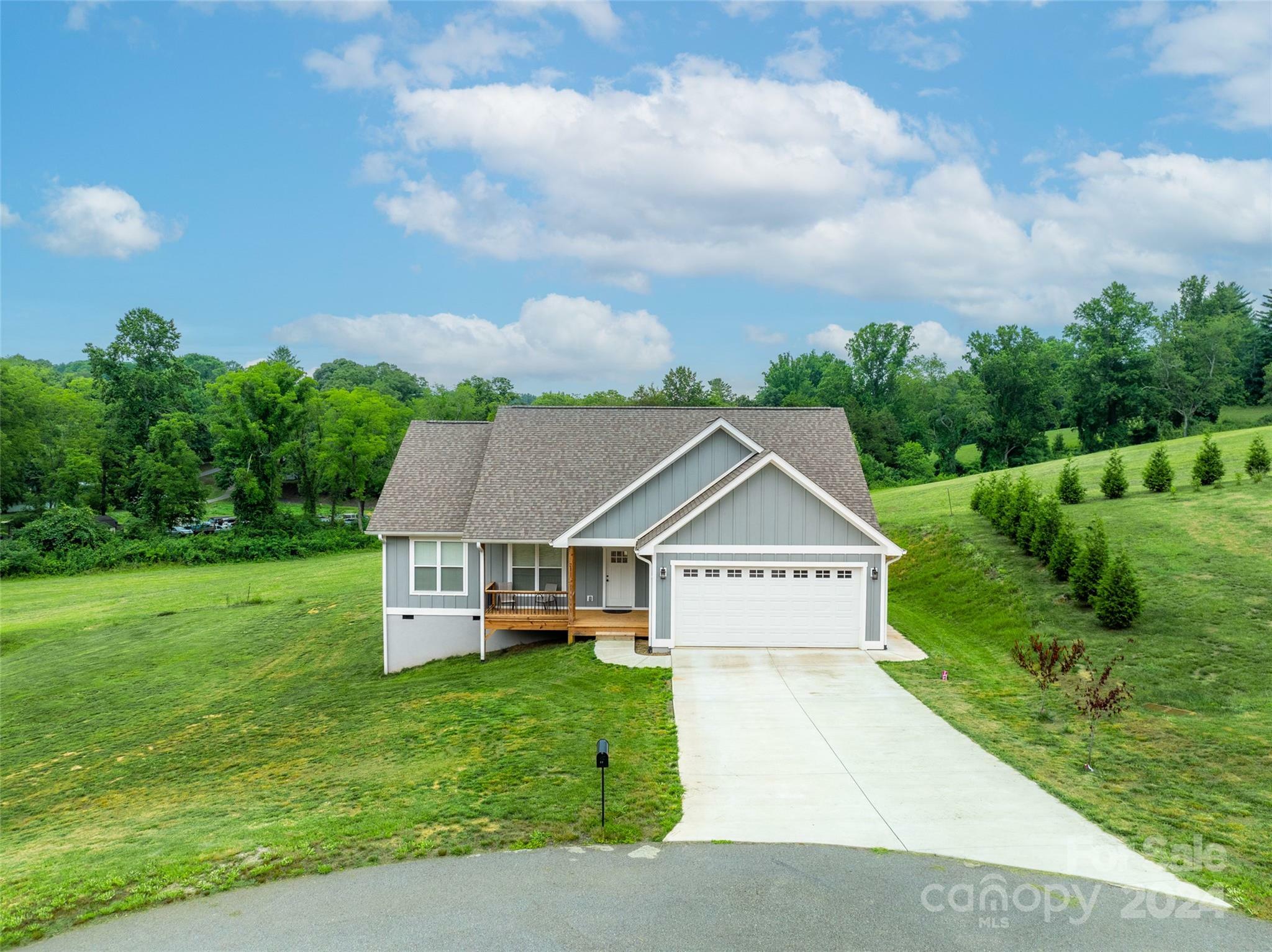 Property Photo:  21 Hightop View Trail  NC 28715 