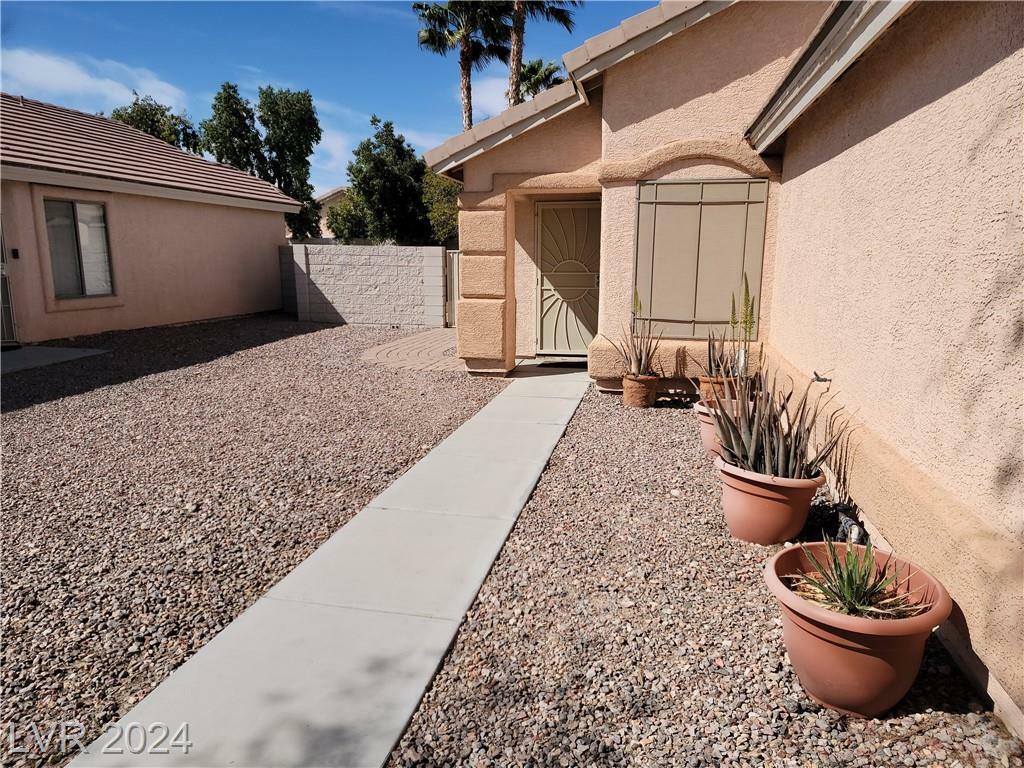 Property Photo:  1086 Silver Creek Avenue  NV 89183 