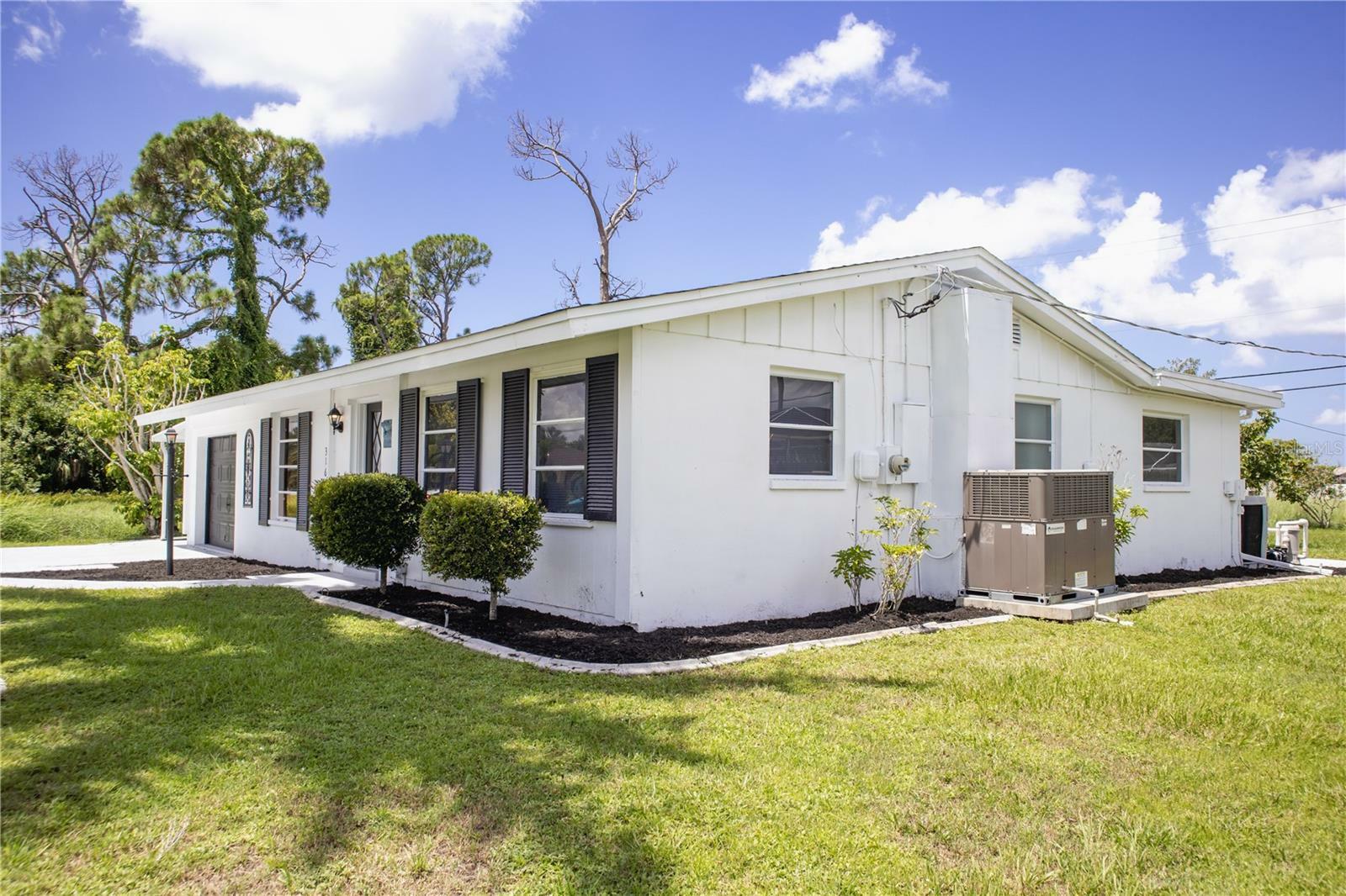 Property Photo:  3167 Pinetree Street  FL 33952 