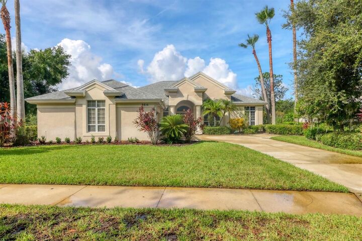 Property Photo:  9816 Sweetwater Avenue  FL 34202 