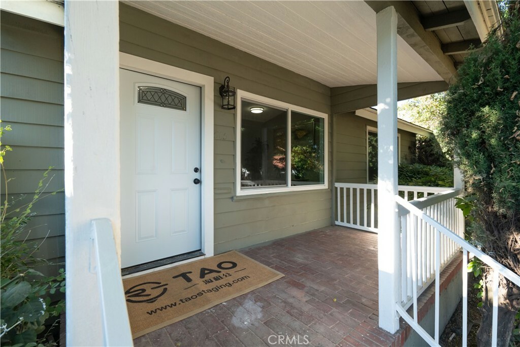 Property Photo:  505 W Montana Street  CA 91103 