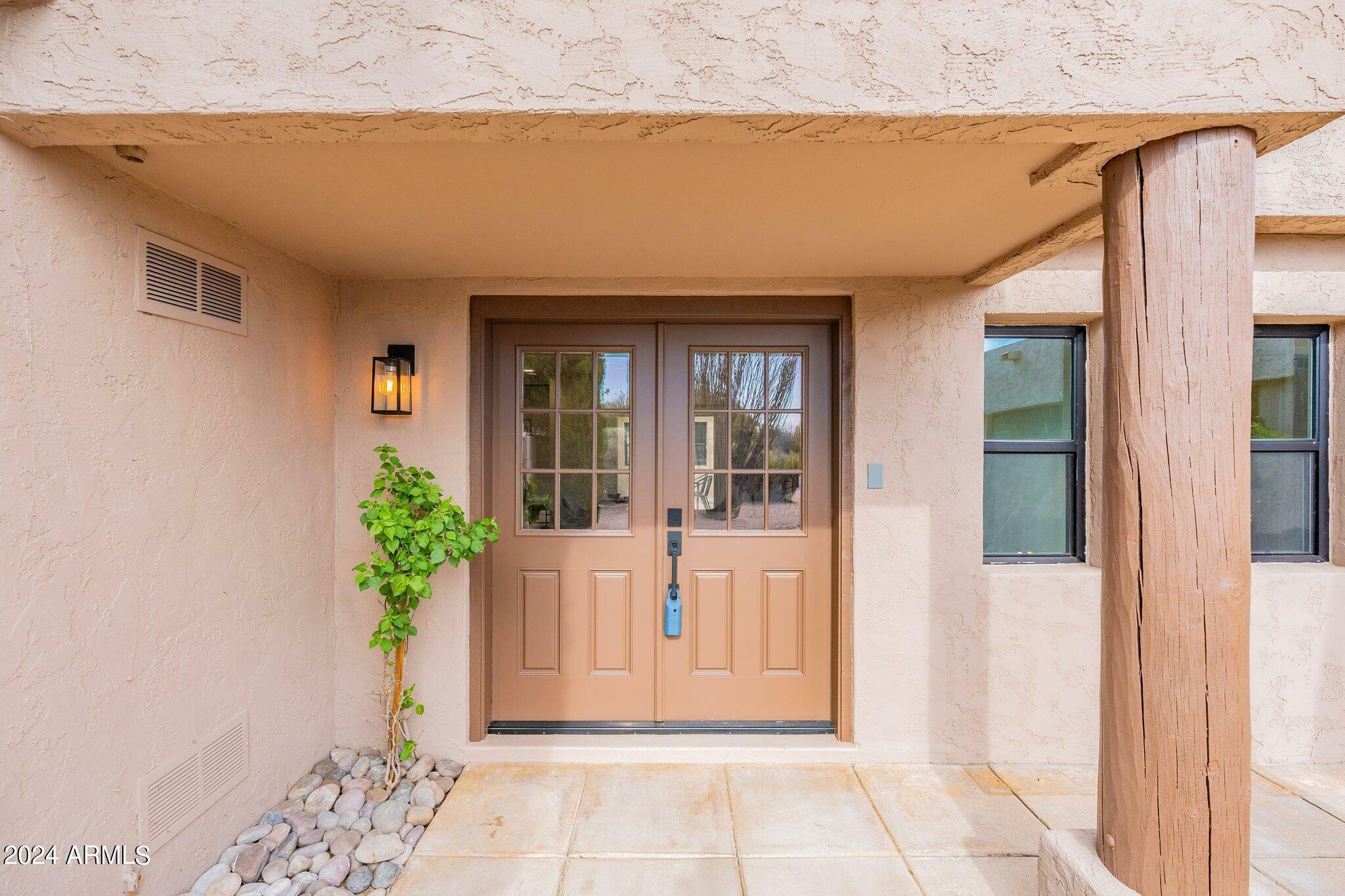 Property Photo:  1062 N Boulder Drive  AZ 85377 