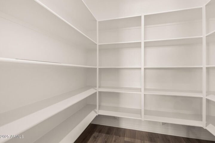Property Photo: 11942 W Parkway Lane AZ 85323