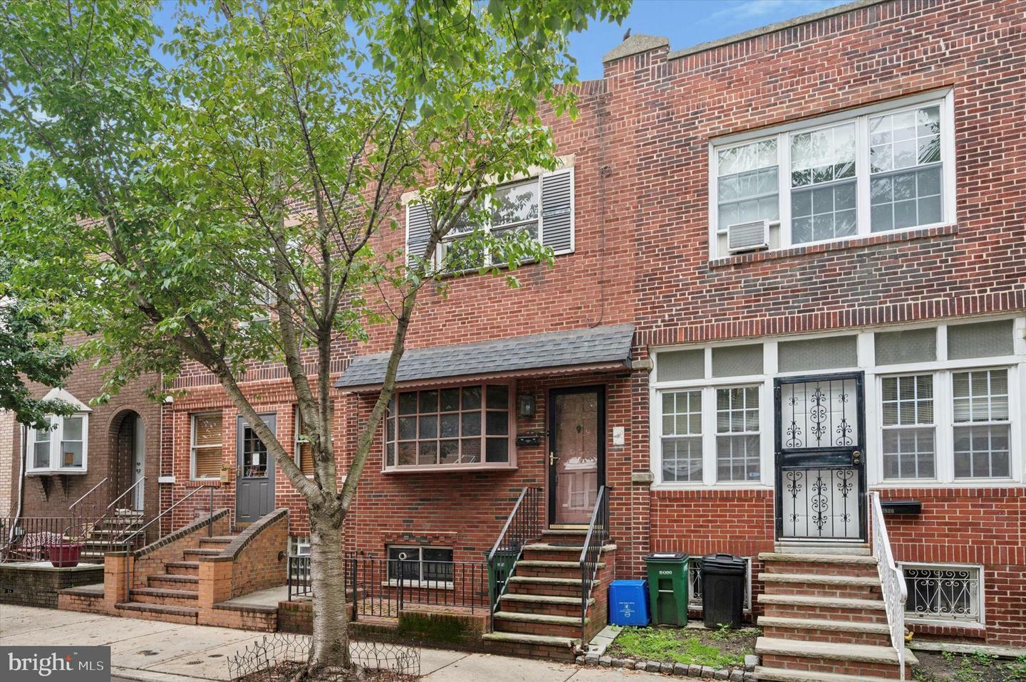 Property Photo: 2828 S 11th Street PA 19148