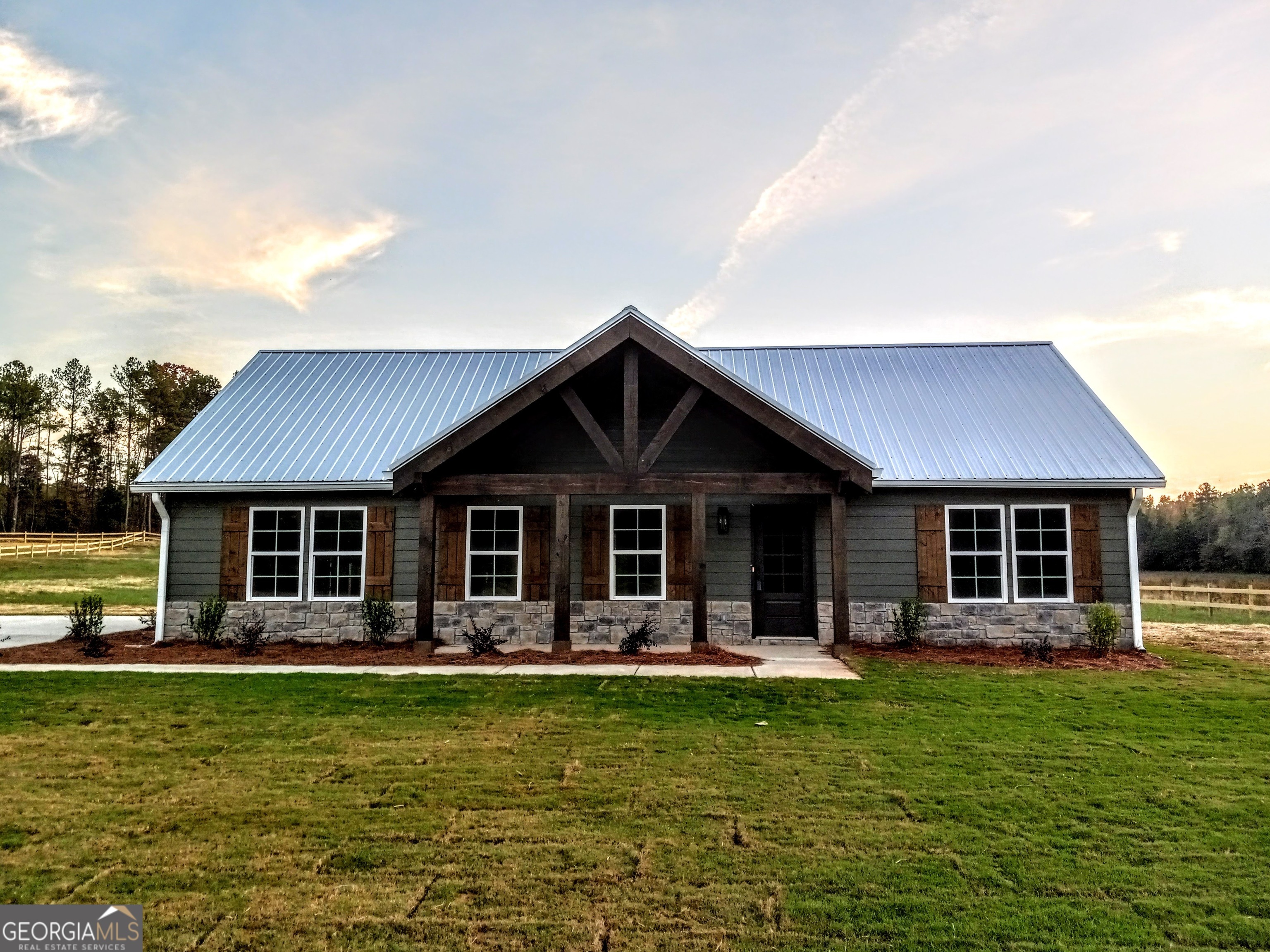 Property Photo:  2921 Collard Valley Road  GA 30125 