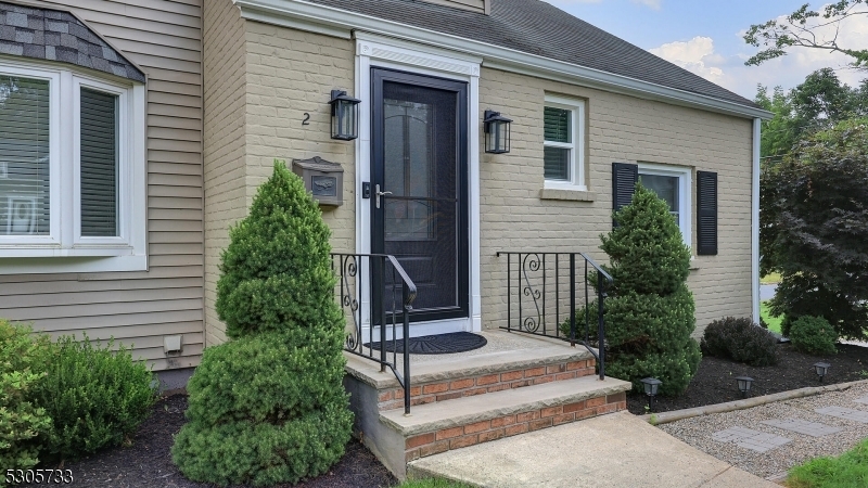 Property Photo:  2 Anworth Ave  NJ 07062 