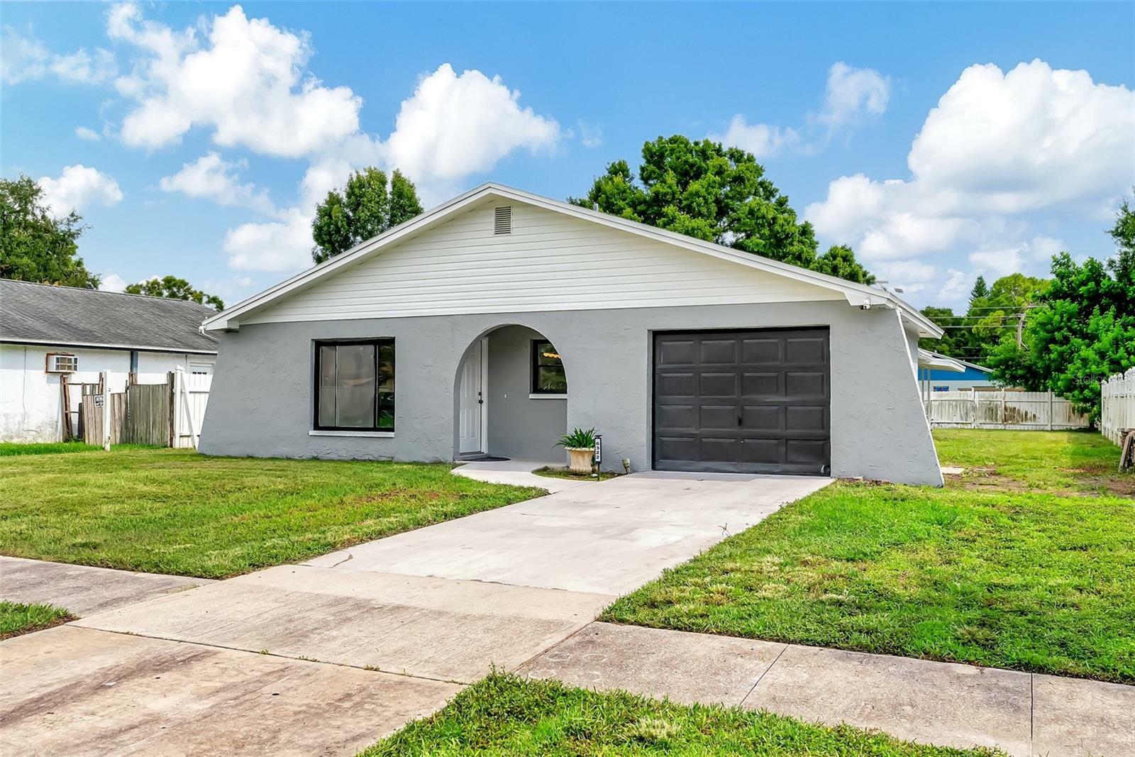 Property Photo:  6322 67th Avenue N  FL 33781 