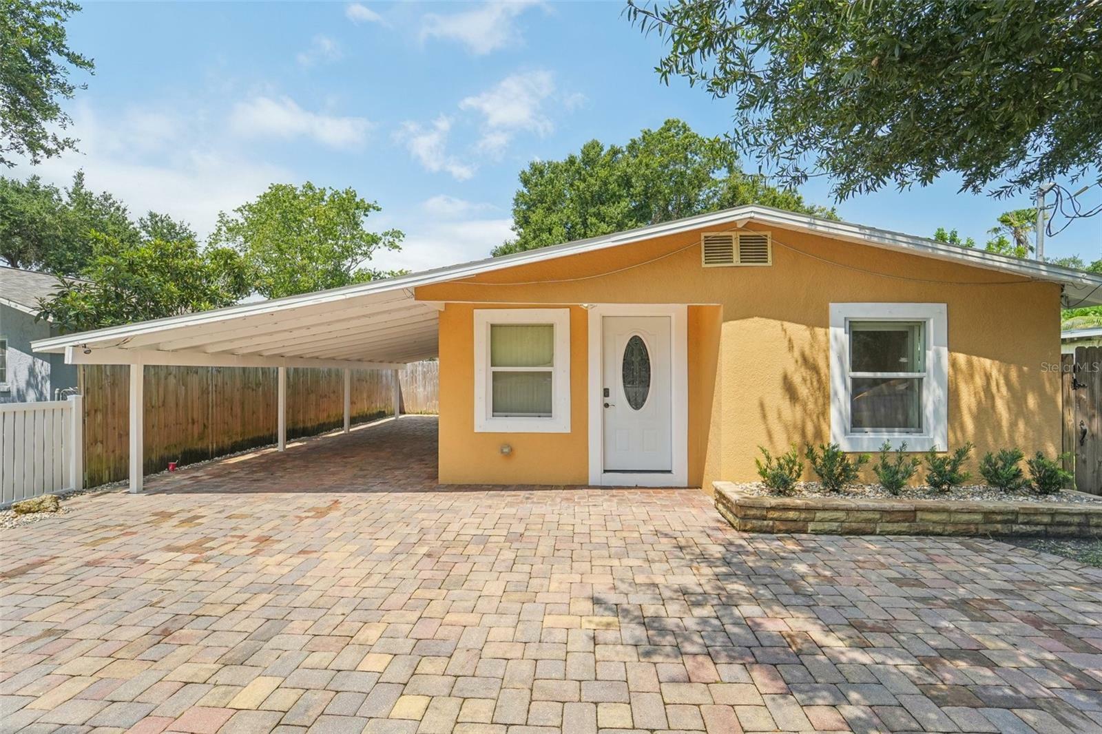 Property Photo:  3512 17th Street Court E  FL 34208 