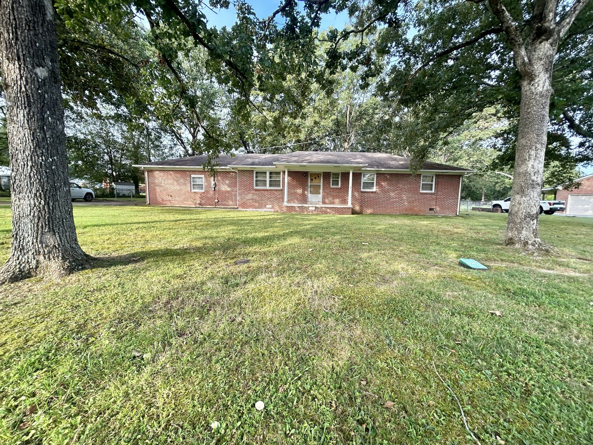 Property Photo:  802 Lowry St  TN 37355 