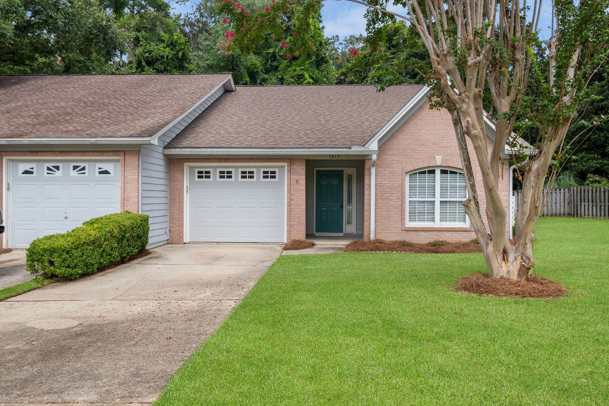 Property Photo:  3619 Killarney Plaza Court  FL 32309 