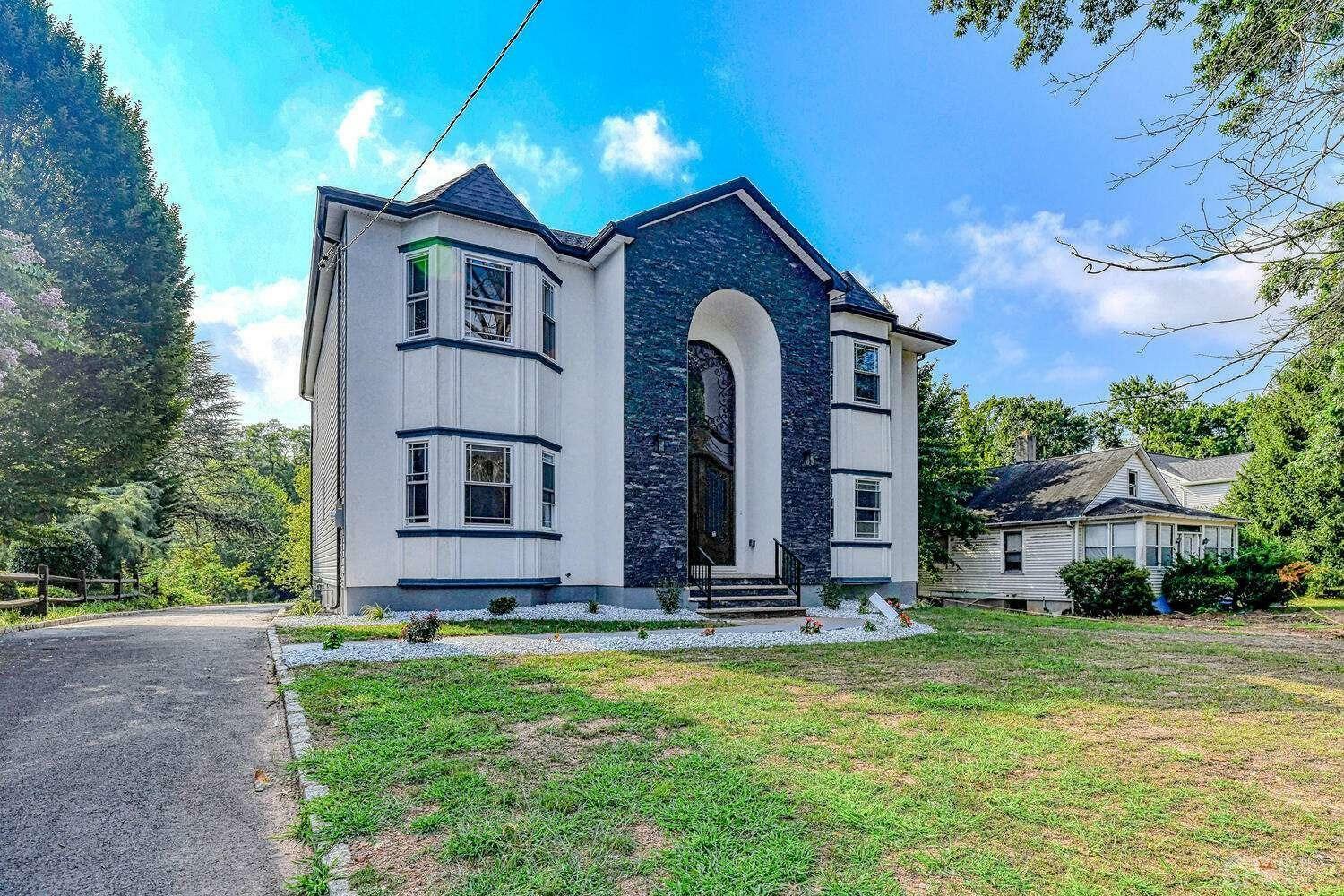 Property Photo:  776 Old Raritan Road  NJ 08820 