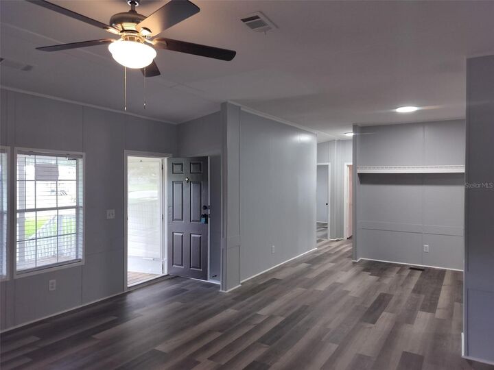 Property Photo:  7405 Timber Crest Lane  FL 33540 