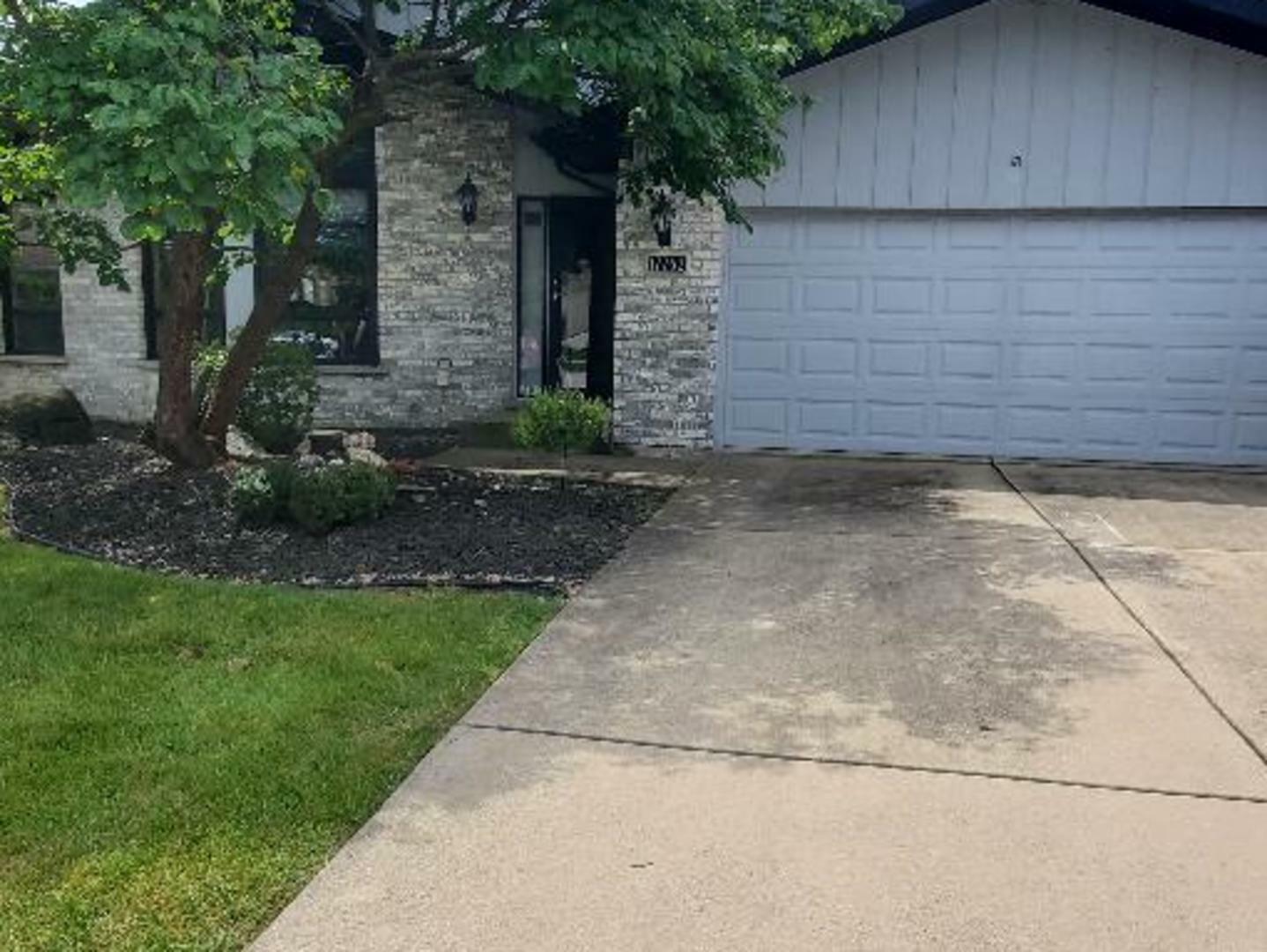 Property Photo:  17762 Crestview Drive  IL 60467 