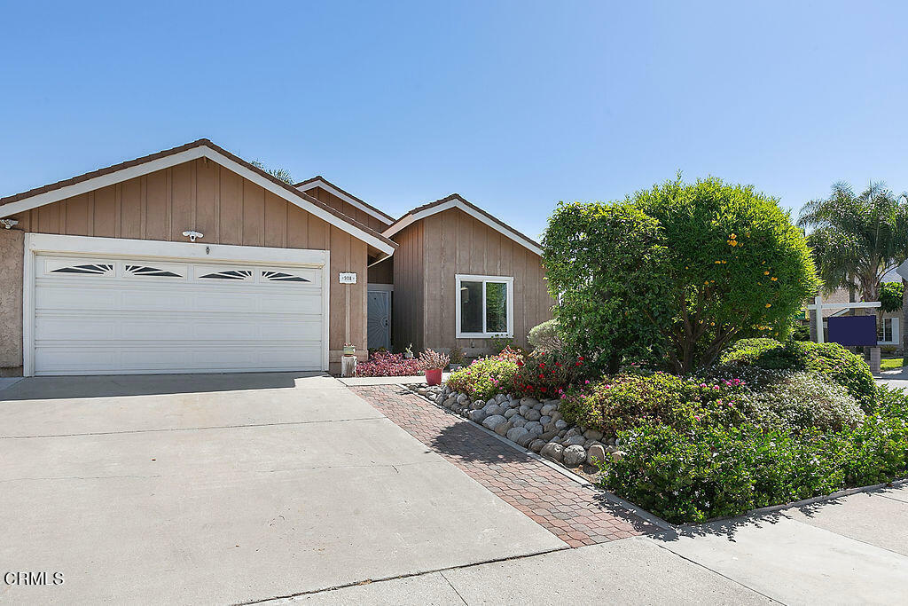 Property Photo:  908 Carissa Court  CA 93012 