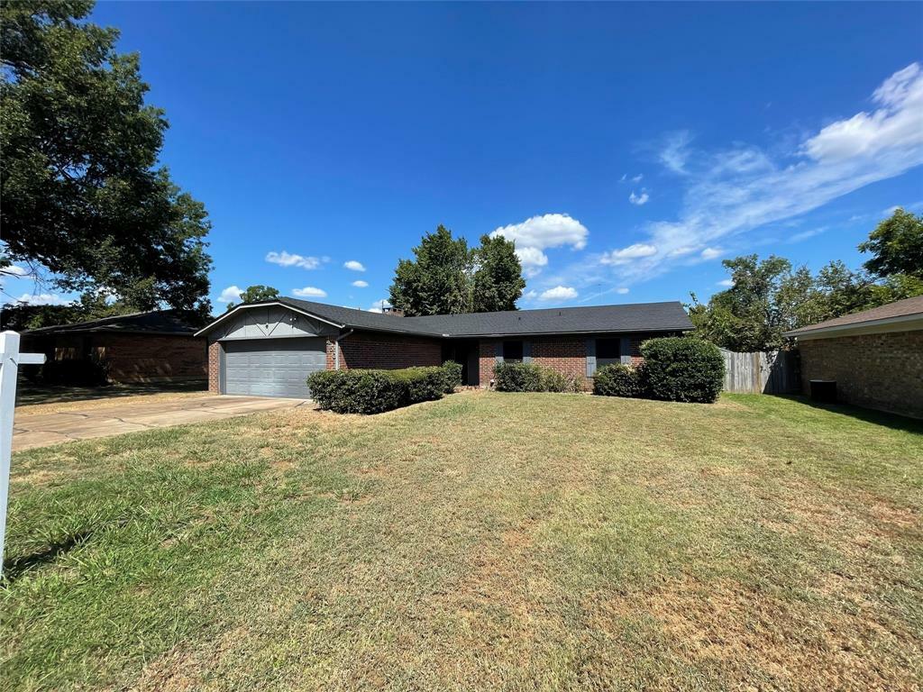 Property Photo:  450 34th Street NE  TX 75460 