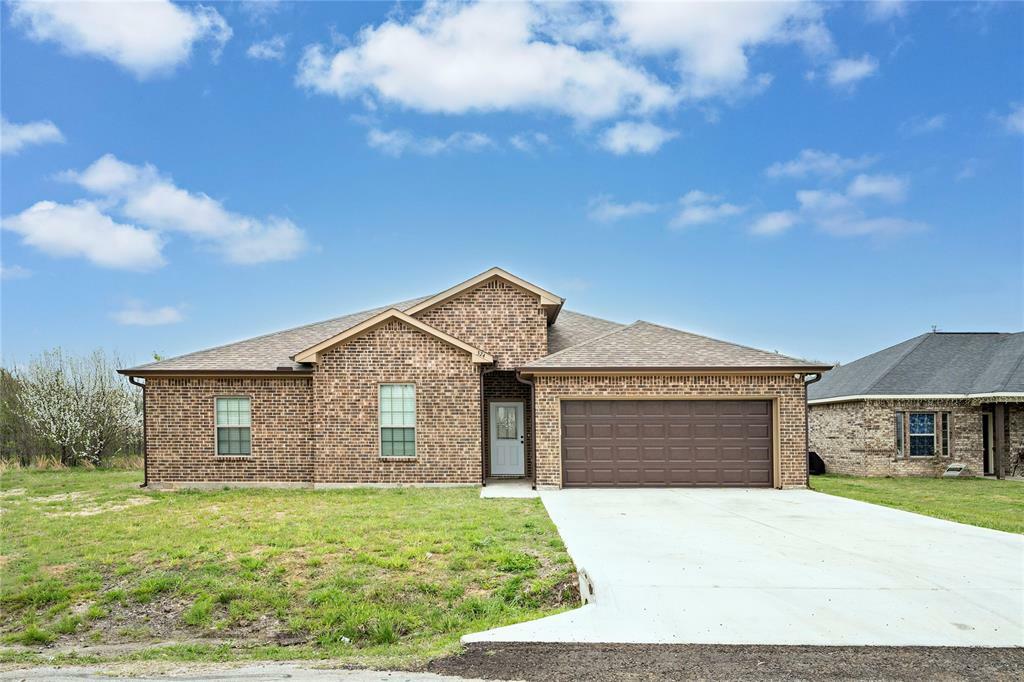 Property Photo:  324 Windjammer Road  TX 75156 