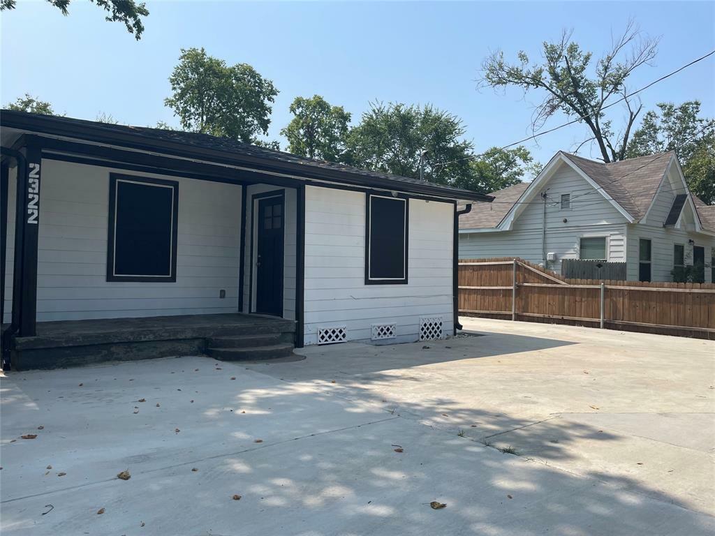 Photo de la propriété:  2322 Southland Street  TX 75215 