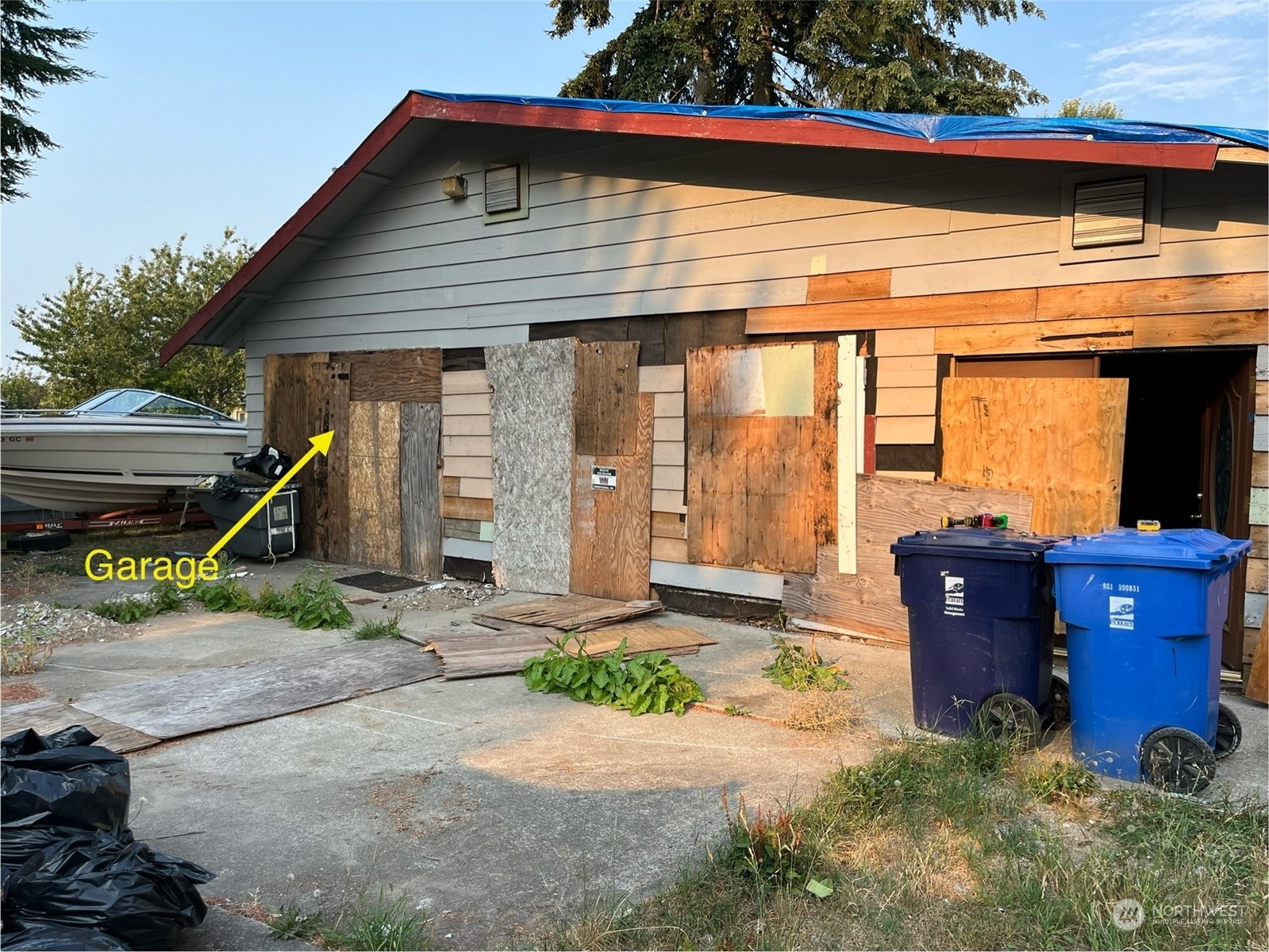 Property Photo:  4601 S Thompson Avenue  WA 98408 