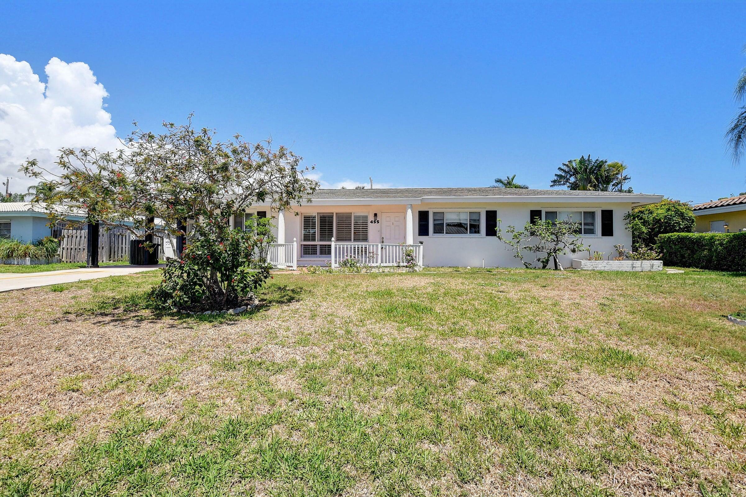 Property Photo:  455 NE 33rd Street  FL 33431 