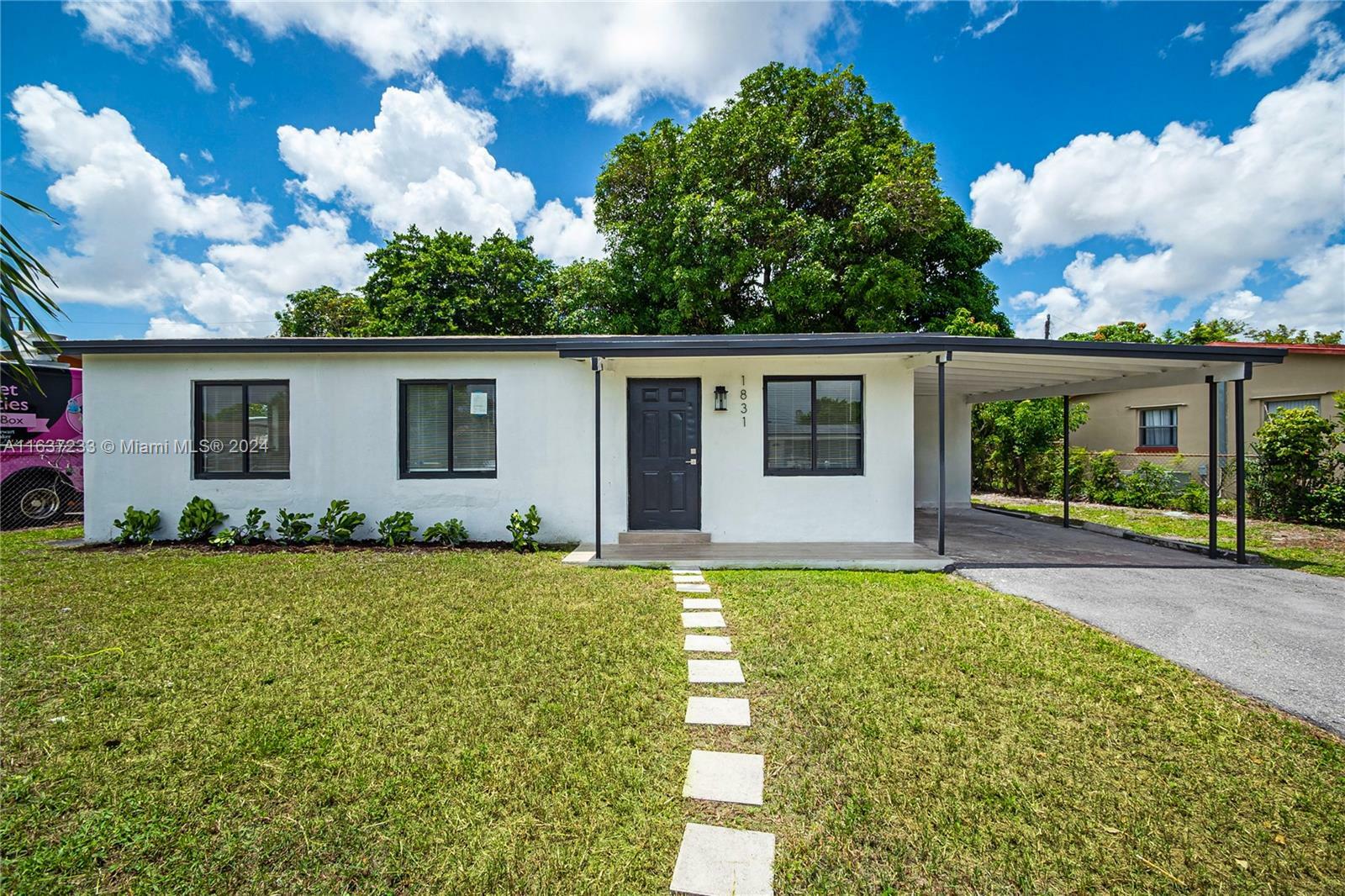 Property Photo:  1831 NW 33rd Ter  FL 33311 