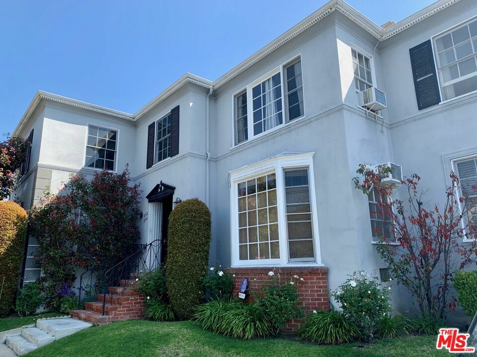 Property Photo:  350  S La Jolla Ave  CA 90048 