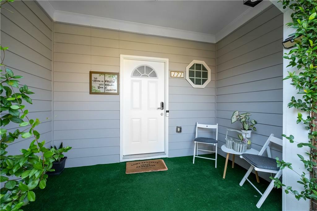 Property Photo:  171 Village Drive  GA 30052 