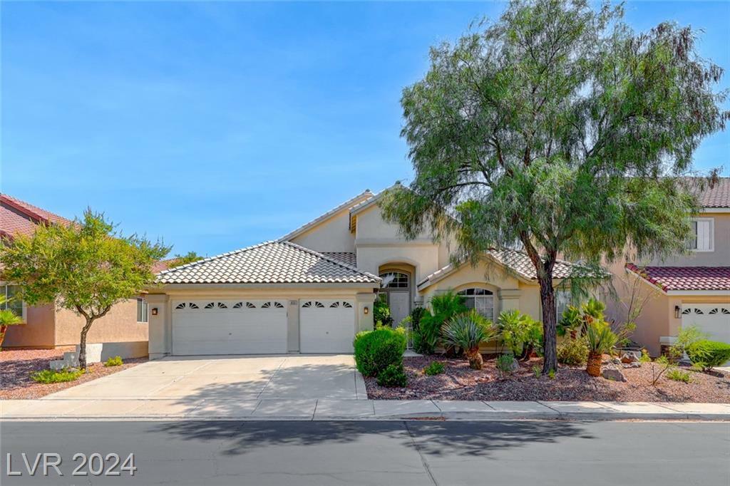 Property Photo:  466 Beardsley Circle  NV 89052 