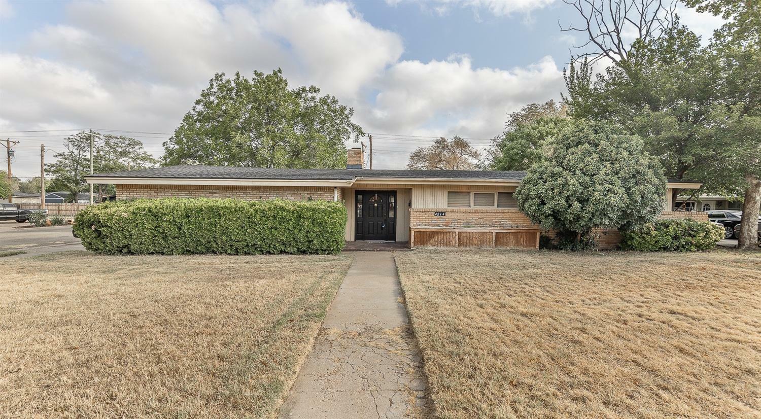 Property Photo:  4214 44th Street  TX 79413 