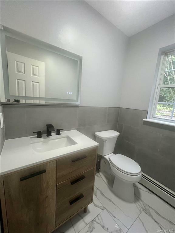 Property Photo:  28 Mayfield Street  NY 10989 