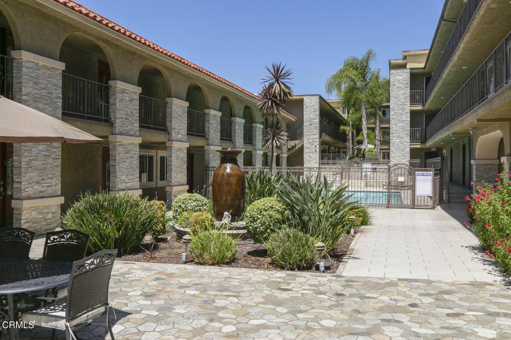 Property Photo: 3220 Altura Avenue 134 CA 91214