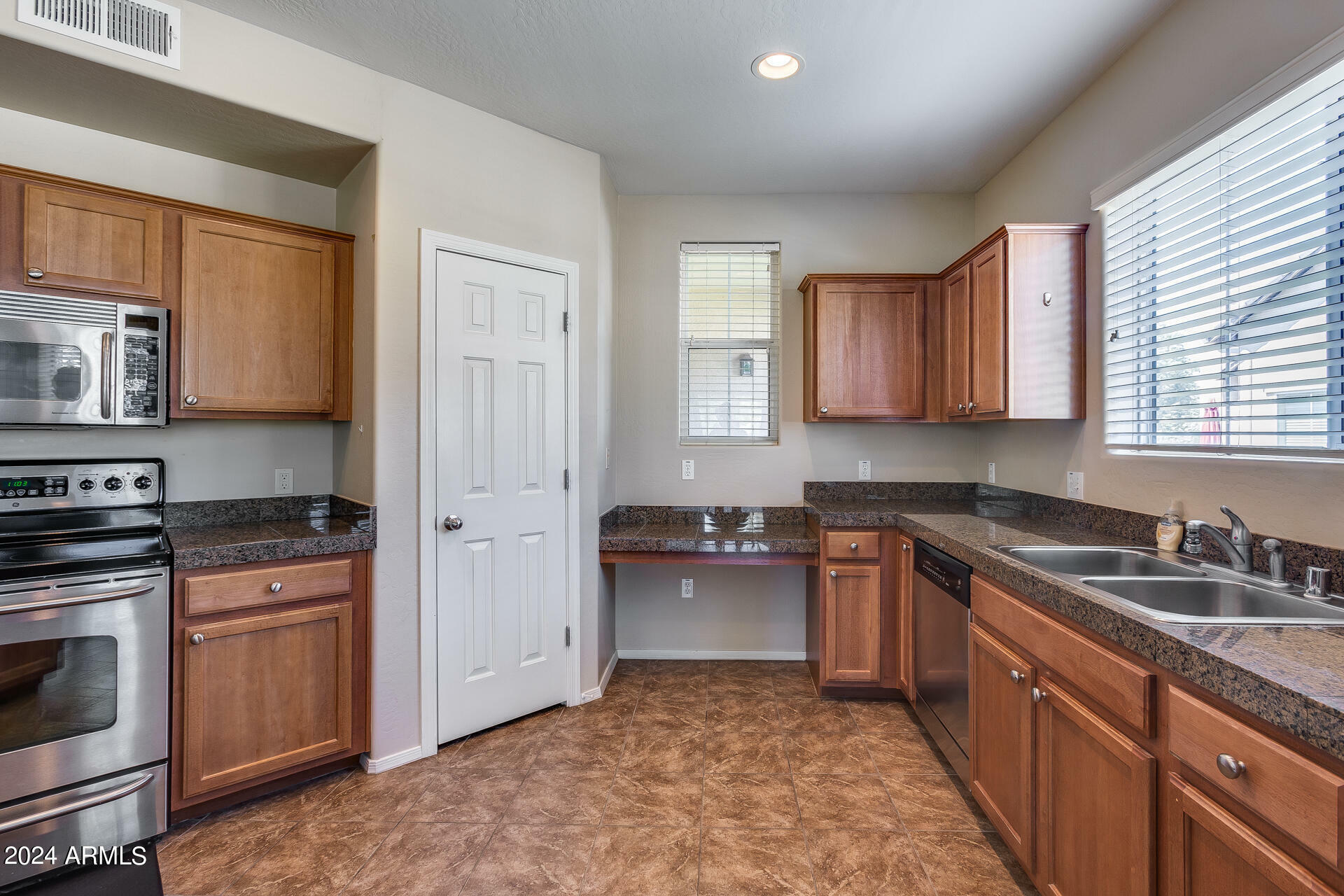 Property Photo:  14575 W Mountain View Boulevard 322  AZ 85374 