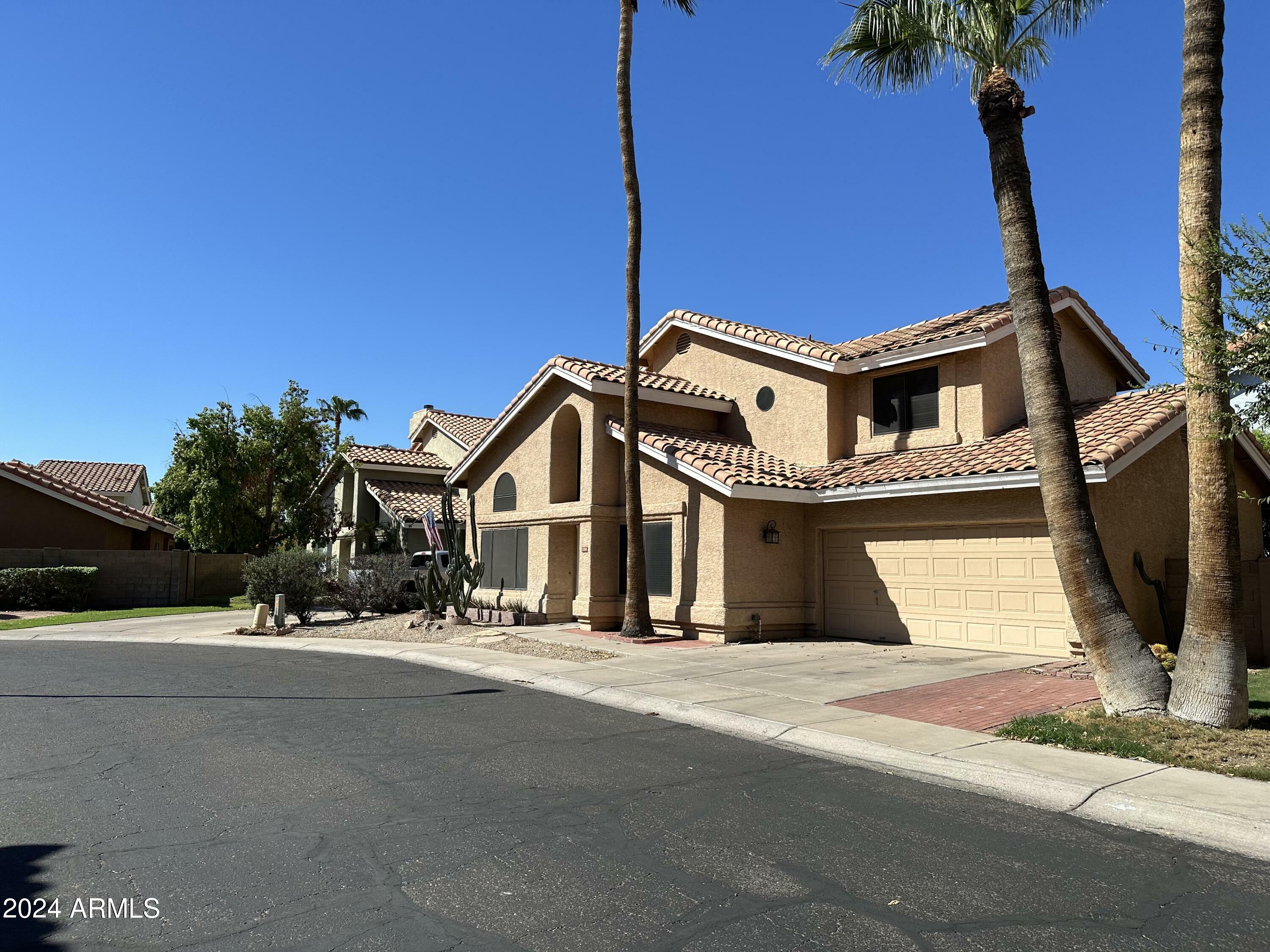 Property Photo:  1356 N Dana Street  AZ 85233 