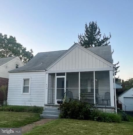 Property Photo: 315 W Summit Avenue DE 19804