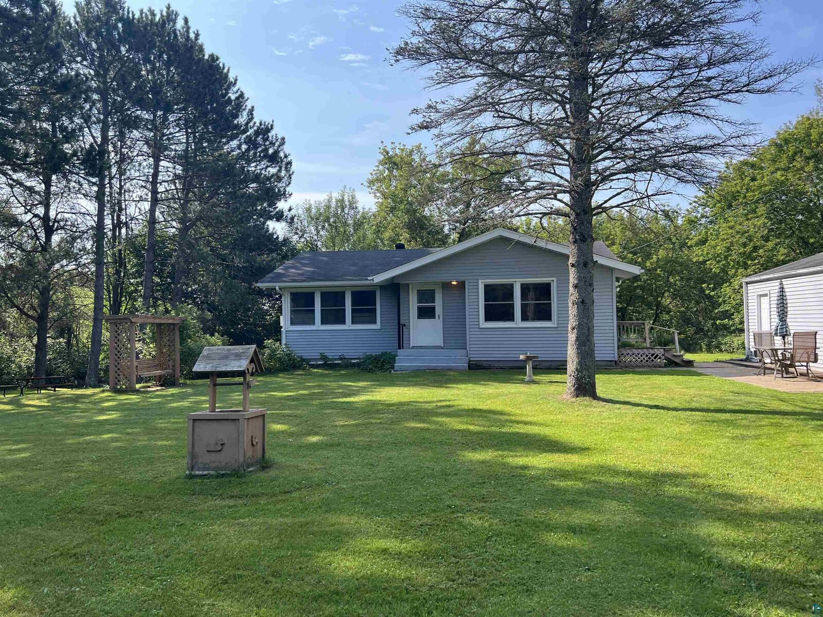 Property Photo:  124 W North Cloquet Rd  MN 55733 