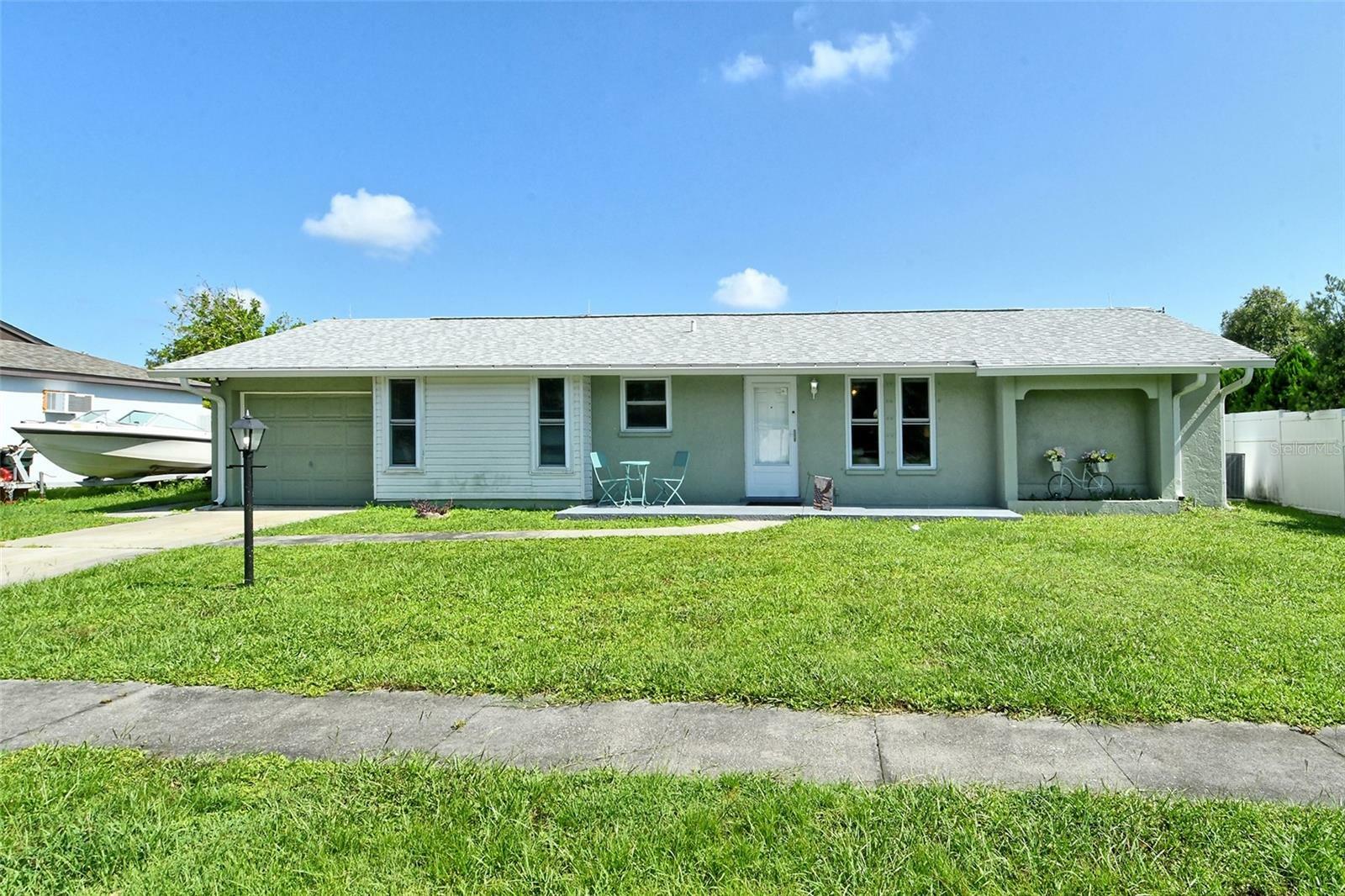 Property Photo:  8120 Lombra Avenue  FL 34287 