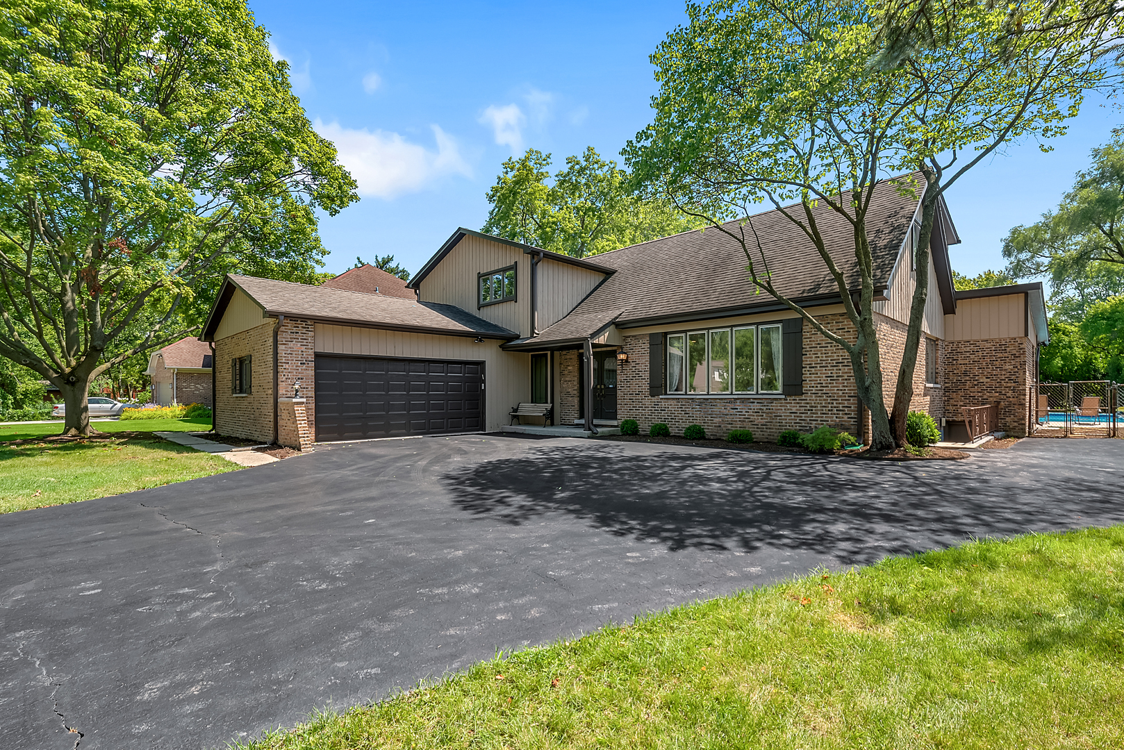 Property Photo:  2523 Woodland Drive  IL 60062 