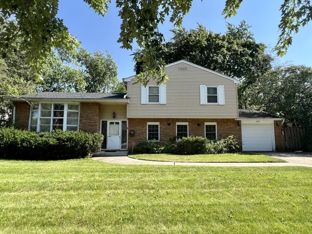 Property Photo:  1343 E Anderson Drive  IL 60074 