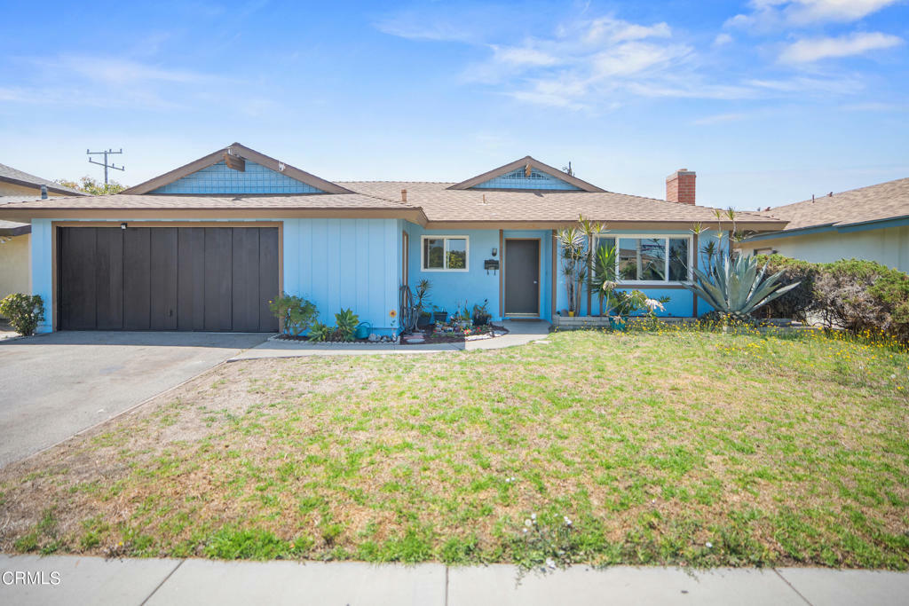 Property Photo:  1331 Lakehurst Street  CA 93030 