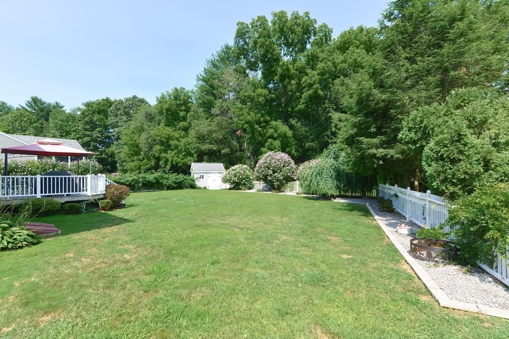 Property Photo:  181 Indian Meadow Drive  MA 01532 