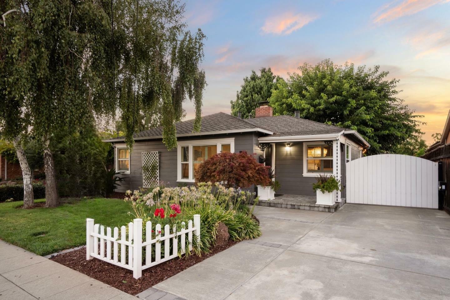 Property Photo:  961 Curtner Avenue  CA 95125 