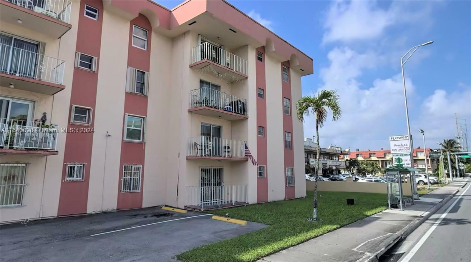 6820 W Flagler St 109  Miami FL 33144 photo